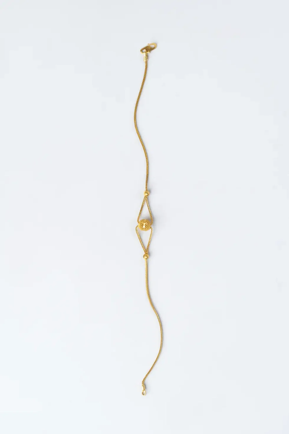 21K Gold Ball Design Bracelet Close View