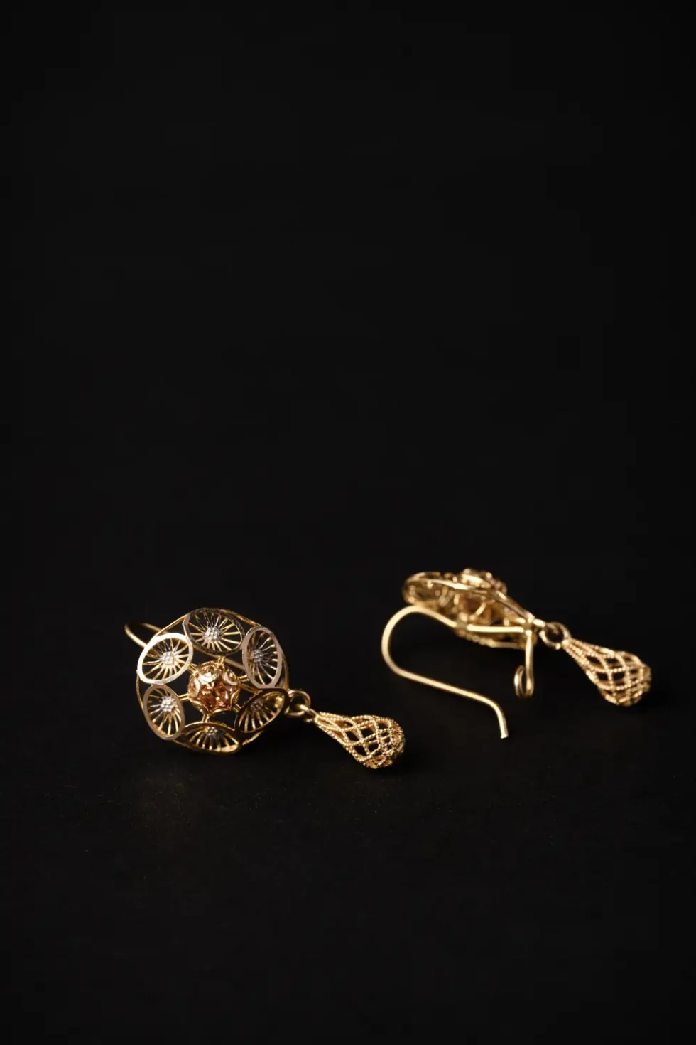 21K Classic Saudi Gold Earrings for Women