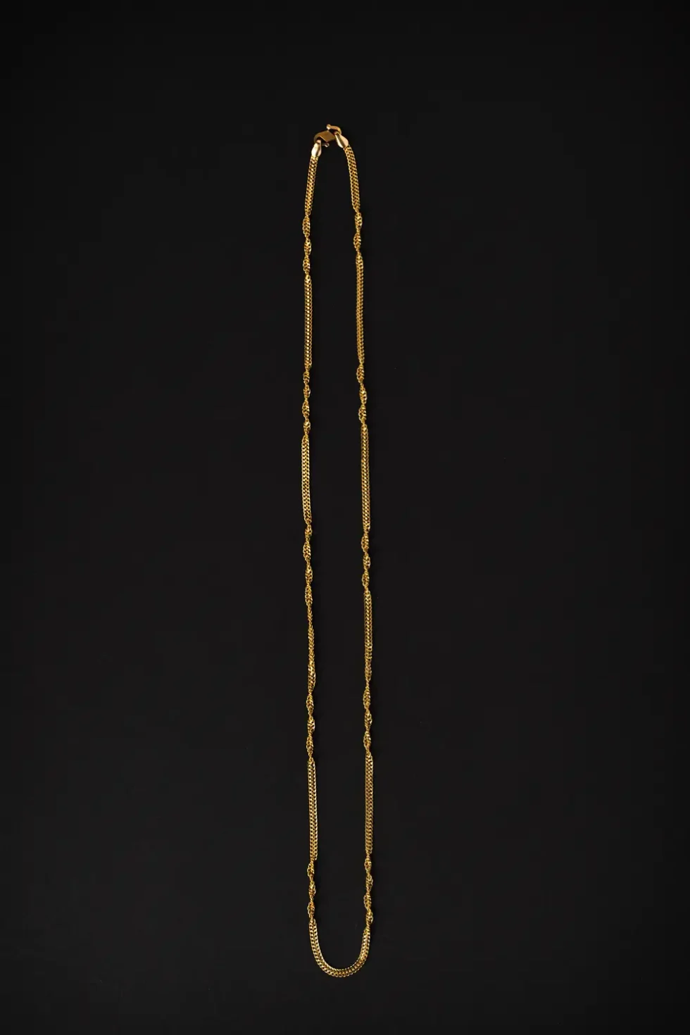 Fancy Rope Gold Chain Side View