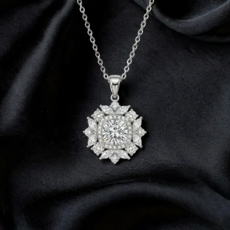 Sajawal Jewellers Diamond Pendants